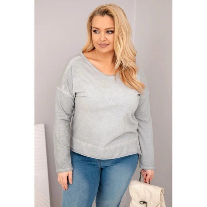 Moteriška Plus Size pilka palaidinė su V formos iškirpte ir ilgesne nugara