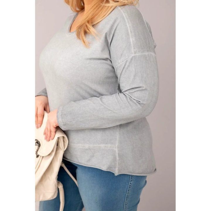Moteriška Plus Size pilka palaidinė su V formos iškirpte ir ilgesne nugara
