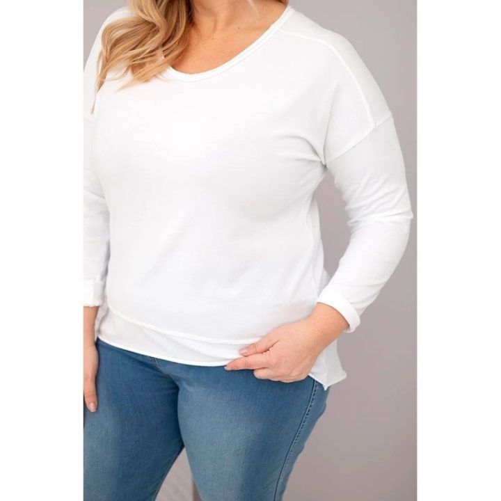 Moteriška Plus Size balta palaidinė su V formos iškirpte ir ilgesne nugara