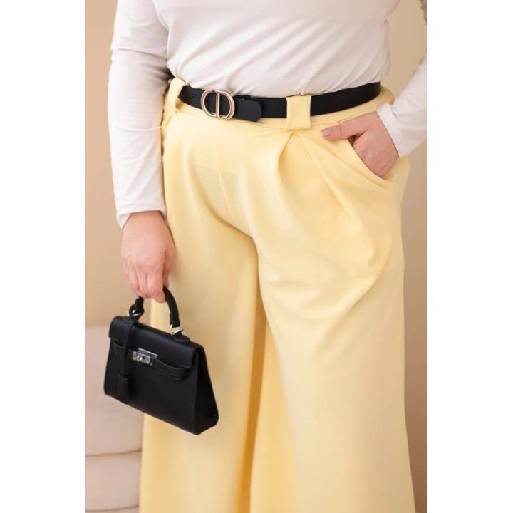 Moteriškos Plus Size kelnės plačiomis klešnėmis su diržu, geltonos spalvos