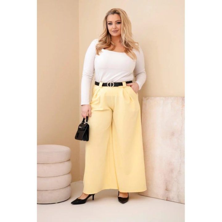 Moteriškos Plus Size kelnės plačiomis klešnėmis su diržu, geltonos spalvos