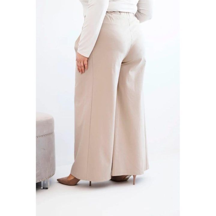 Moteriškos Plus Size kelnės plačiomis klešnėmis ir klostėmis, tamsiai smėlio spalvos