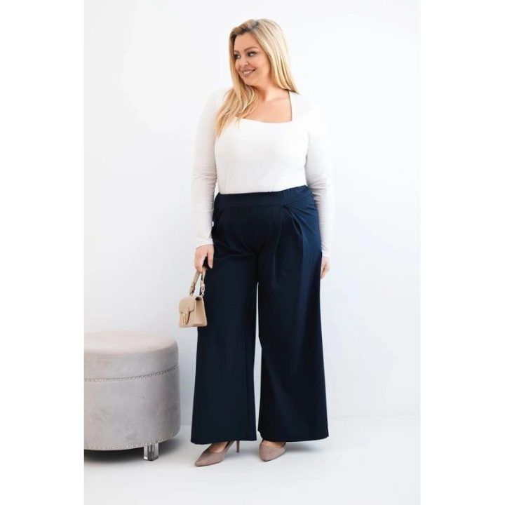 Moteriškos Plus Size kelnės plačiomis klešnėmis ir klostėmis, tamsiai mėlynos spalvos