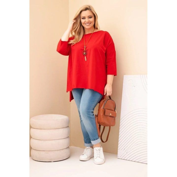 Moteriška Plus Size raudona palaidinė su asimetriniu kirpimu ir vėriniu