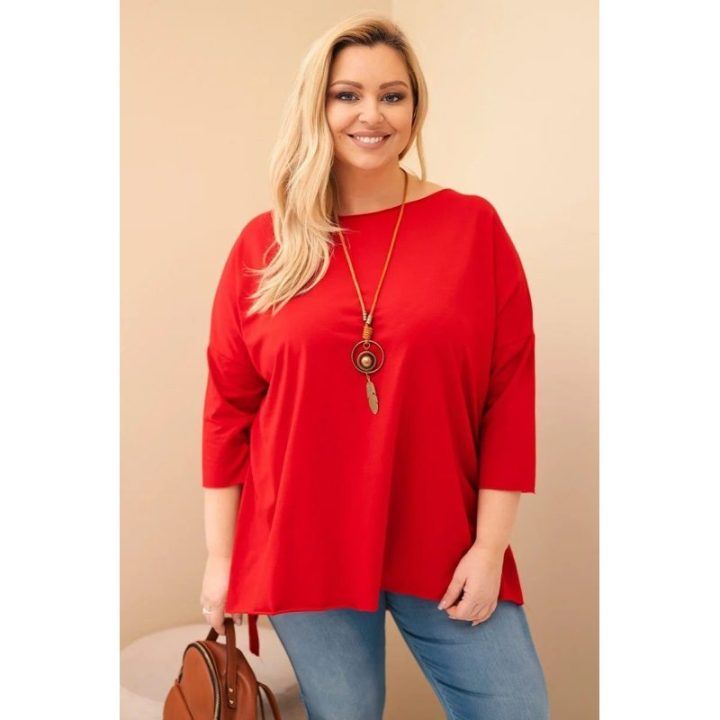 Moteriška Plus Size raudona palaidinė su asimetriniu kirpimu ir vėriniu