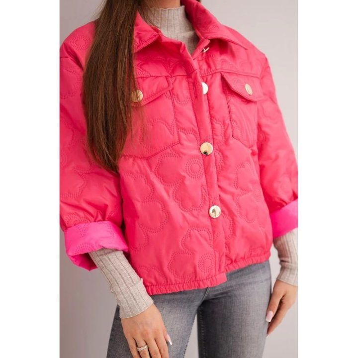 Moteriška dygsniuota striukė su gėlių raštu, rožinės spalvos