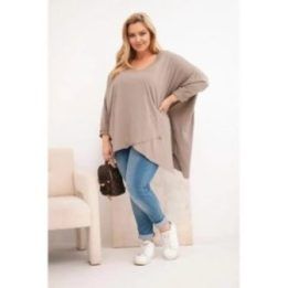 Moteriška Plus Size palaidinė su asimetriniu apačios kraštu ir V formos iškirpte, kapučino spalvos