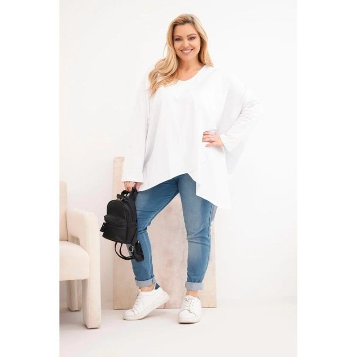 Moteriška Plus Size palaidinė su V formos iškirpte ir asimetriniu apačios kraštu, balta