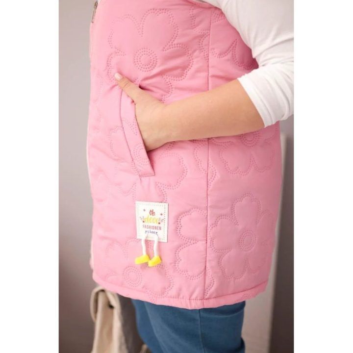Moteriška Plus Size liemenė su gobtuvu ir gėlių dygsniavimu, šviesiai rožinė