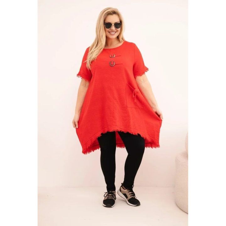 Moteriška Plus Size medvilninė suknelė su asimetrišku ilgesniu nugaros kraštu, raudonos spalvos