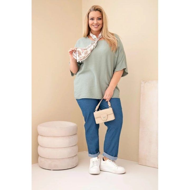 Moteriška Plus Size viskozinė palaidinė su dekoratyvine skarele, chaki spalvos