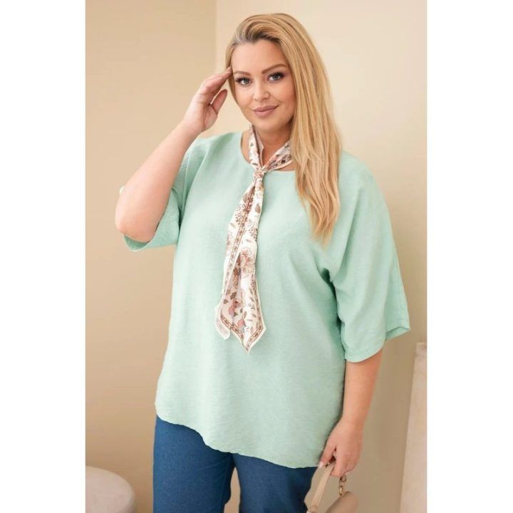 Moteriška Plus Size viskozinė palaidinė su dekoratyvine skarele, mėtų spalvos