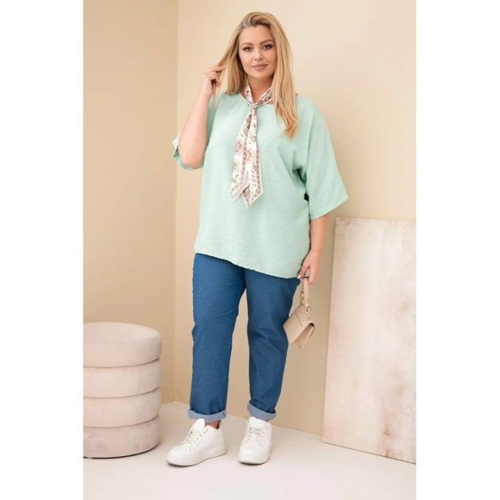 Moteriška Plus Size viskozinė palaidinė su dekoratyvine skarele, mėtų spalvos