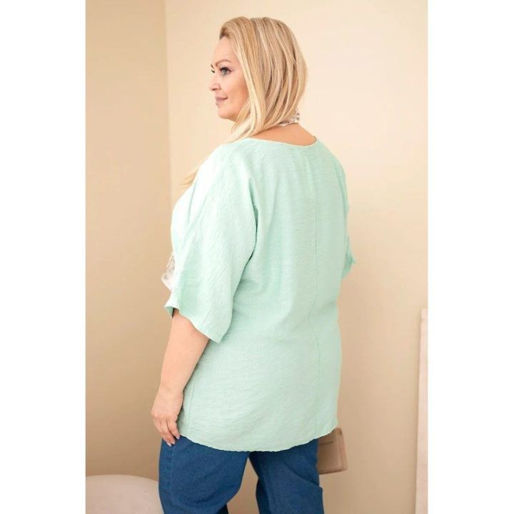 Moteriška Plus Size viskozinė palaidinė su dekoratyvine skarele, mėtų spalvos