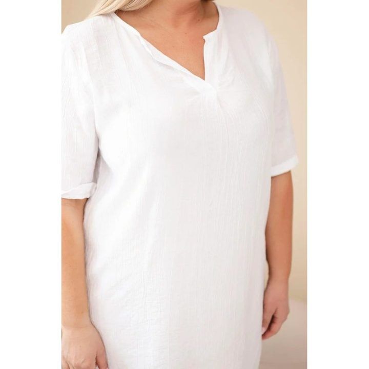 Moteriška Plus Size viskozės suknelė trumpomis rankovėmis ir V formos iškirpte, balta