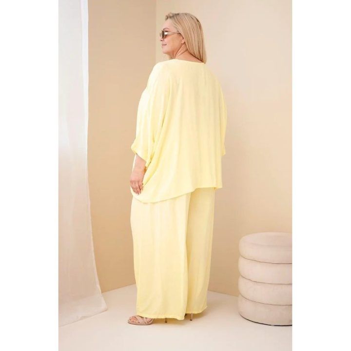 Moteriškas Plus Size viskozinis komplektas su plačiomis kelnėmis ir palaidine, geltonas