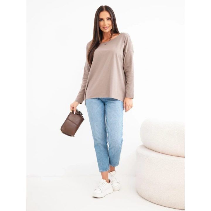 Moteriška laisvo kirpimo medvilninė palaidinė su pailginta nugara, fango spalvos