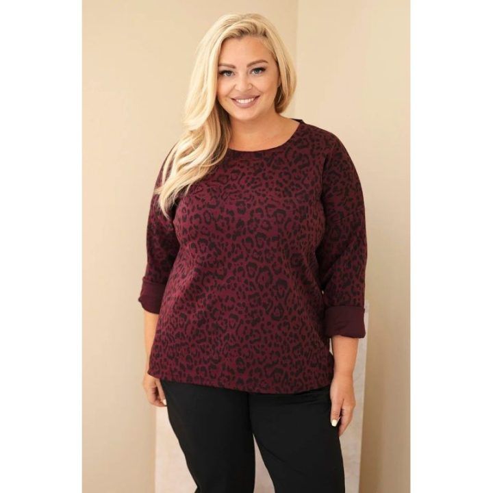 Moteriška Plus Size leopardo rašto palaidinė su ilgesne nugara, burgundiškos spalvos
