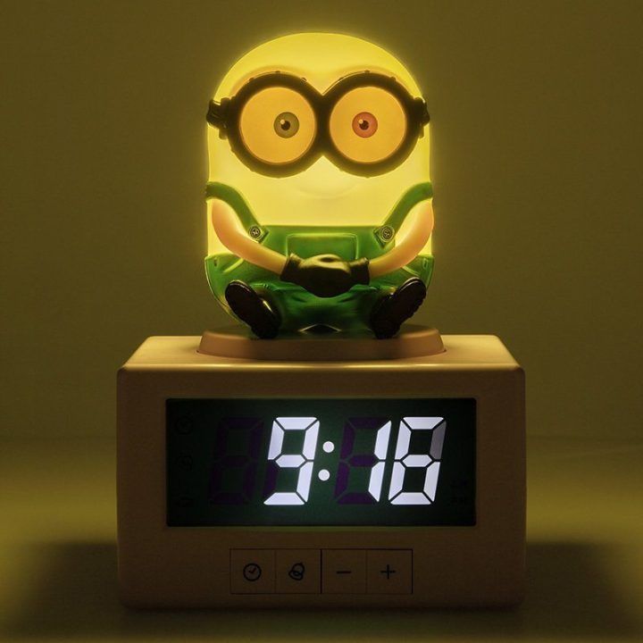Paladone Minions Bob skaitmeninis žadintuvas su naktine lempute