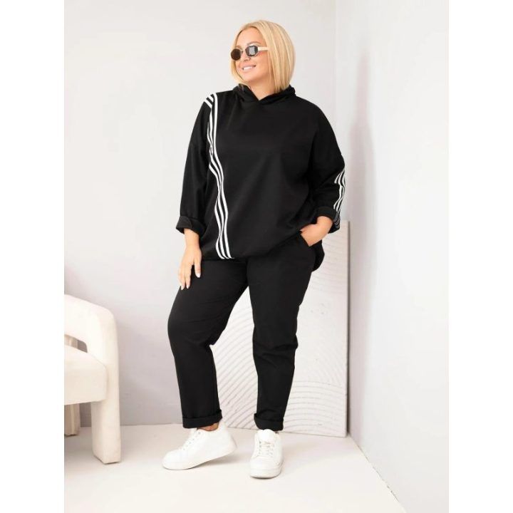 Moteriškas Plus Size džemperis su gobtuvu, juodos spalvos