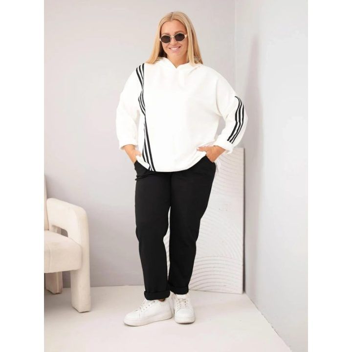 Moteriška Plus Size džemperis su gobtuvu ir dekoratyvinėmis juostomis, ekru spalvos