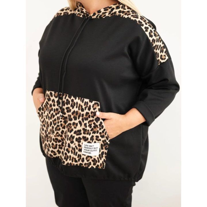 Moteriškas Plus Size džemperis su gobtuvu, juodos spalvos