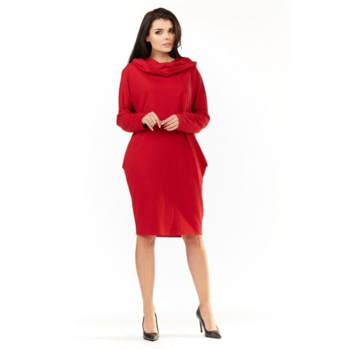 Raudona suknelė su gobtuvu Infinite You