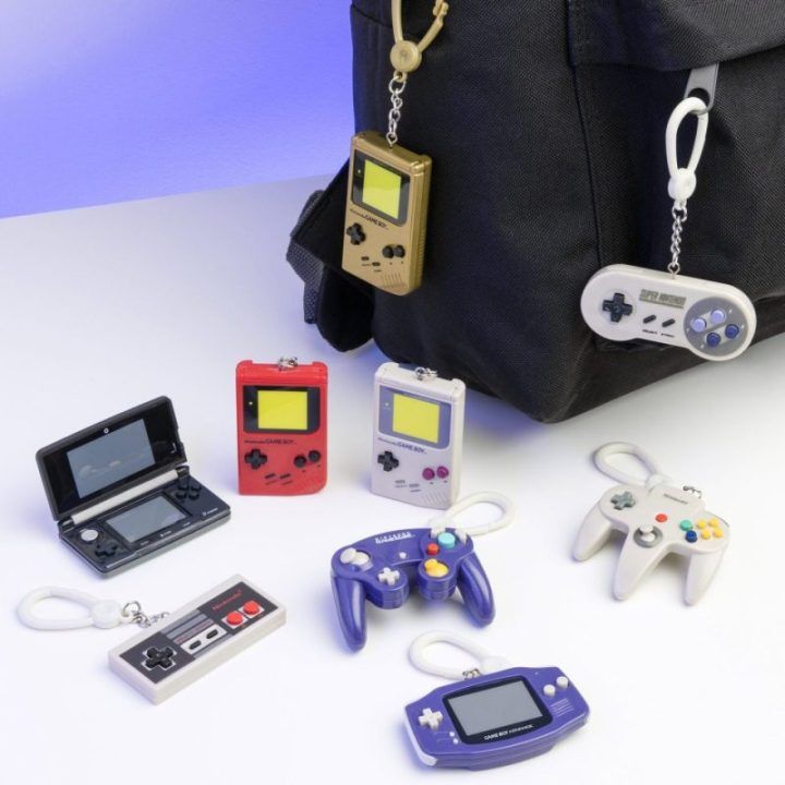 Paladone Nintendo Backpack Buddies Game Boy Advance pakabukas rinkinys, 24 vnt
