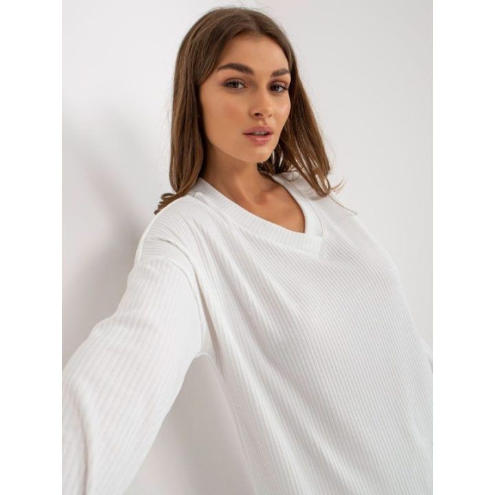 Ekru rumbuotas komplektas su oversize kirpimu