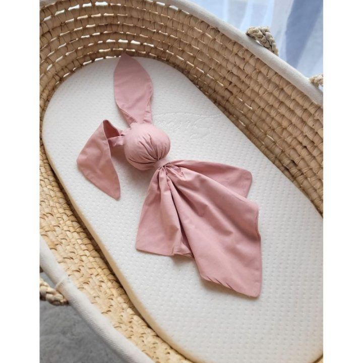 Minkštas migdukas zuikutis DOUDOU – pastelinė rožinė