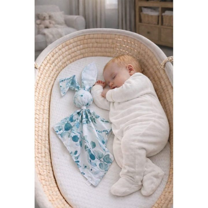Minkštas triušiuko prisiglaudimo žaislas iš medvilnės My Sweet Baby Eucaliptus mint – baltas