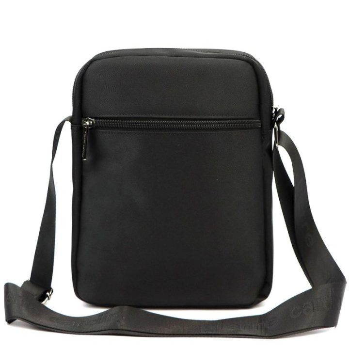 Juoda rankinė per petį Pierre Cardin