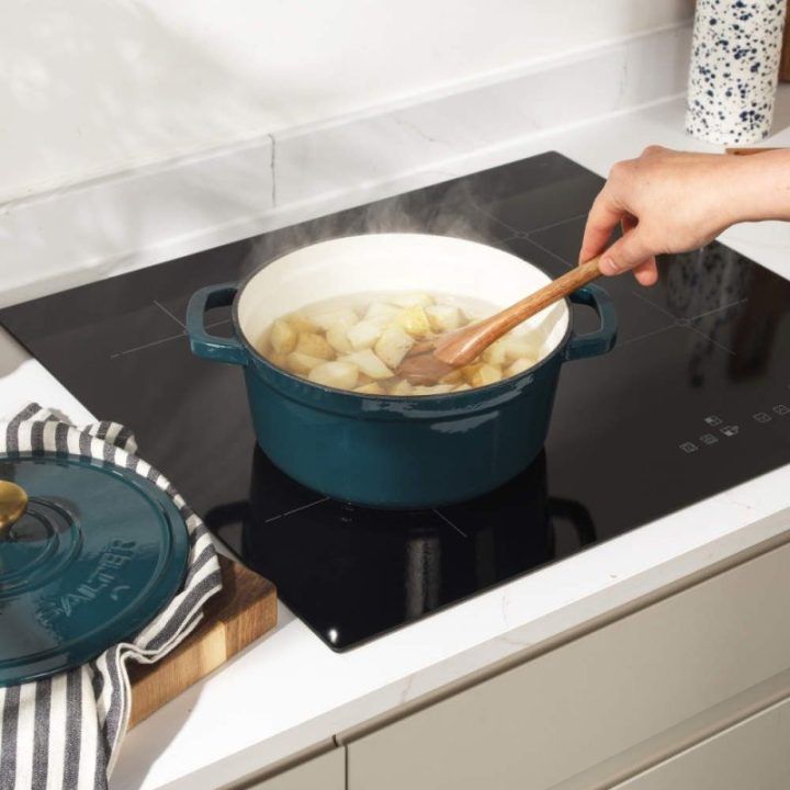 Salter Chester 3,4 l ketaus troškintuvas, žalias