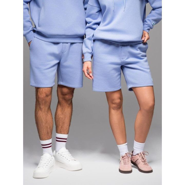 Moteriški šviesiai mėlyni laisvalaikio šortai su raišteliu