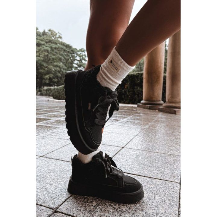 Juodi moteriški aulinukai Step in style