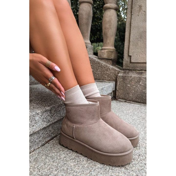 Smėlio spalvos aulinukai Step in style