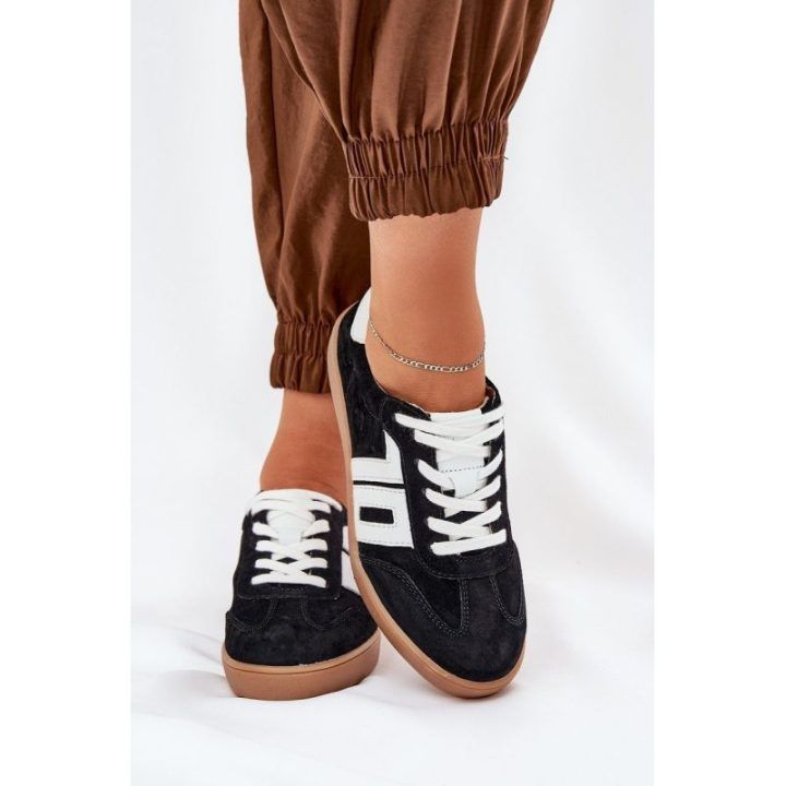 Sportbačiai juodi zomšiniai Vinceza