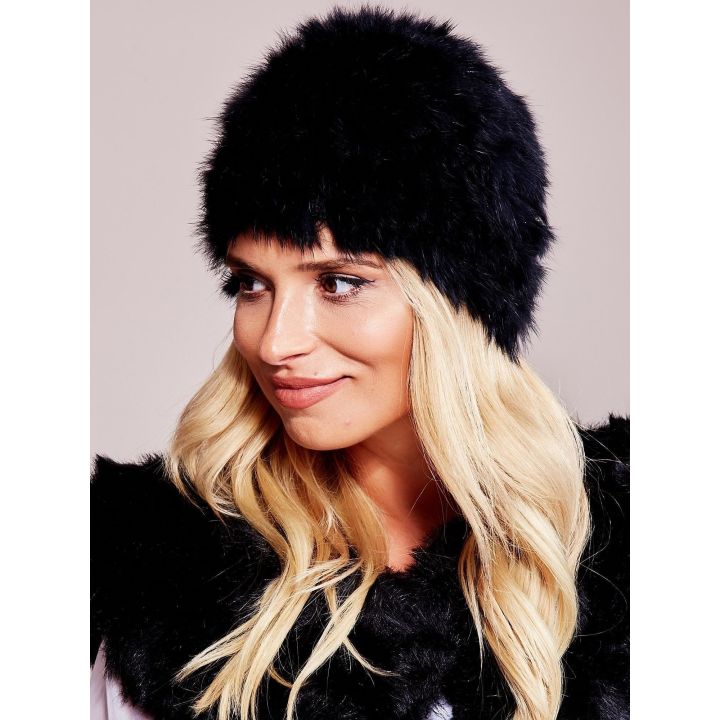 Juoda kepurė