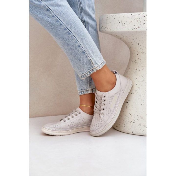 Šviesiai pilki moteriški sportbačiai Step in style
