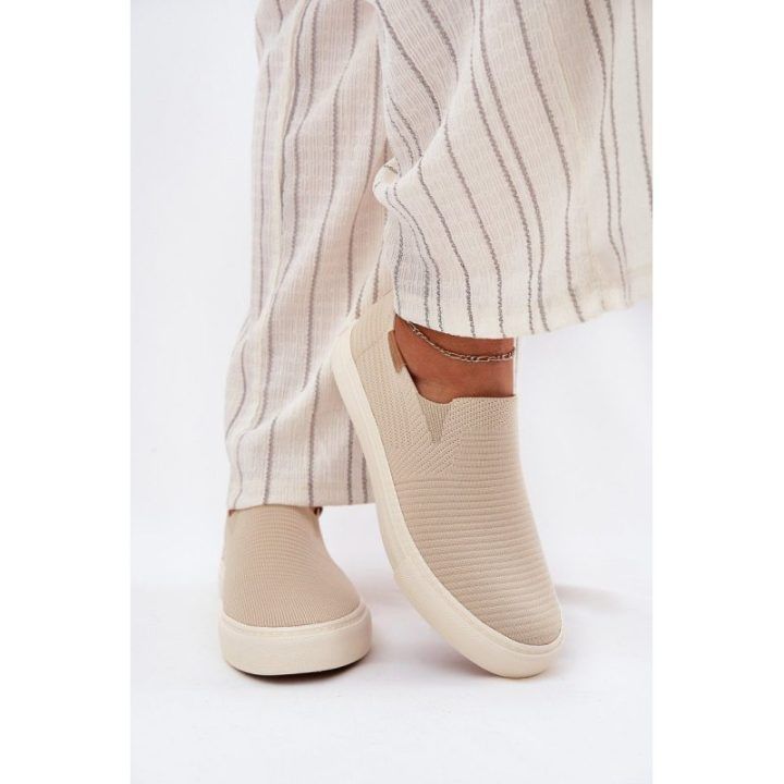 Moteriški slip-on sportbačiai Big Star, smėlio spalvos