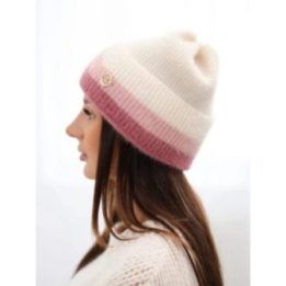 Moteriška beanie kepurė su rumbuotu raštu ir dekoru, smėlio ir tamsiai rožinės spalvos