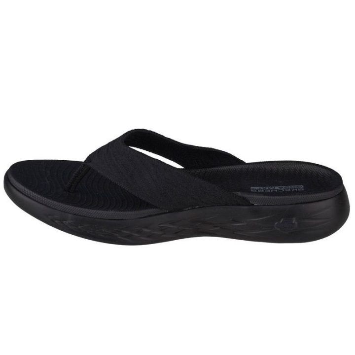 Vyriškos įspiriamos šlepetės Skechers On The Go 600 Sunny, juodos