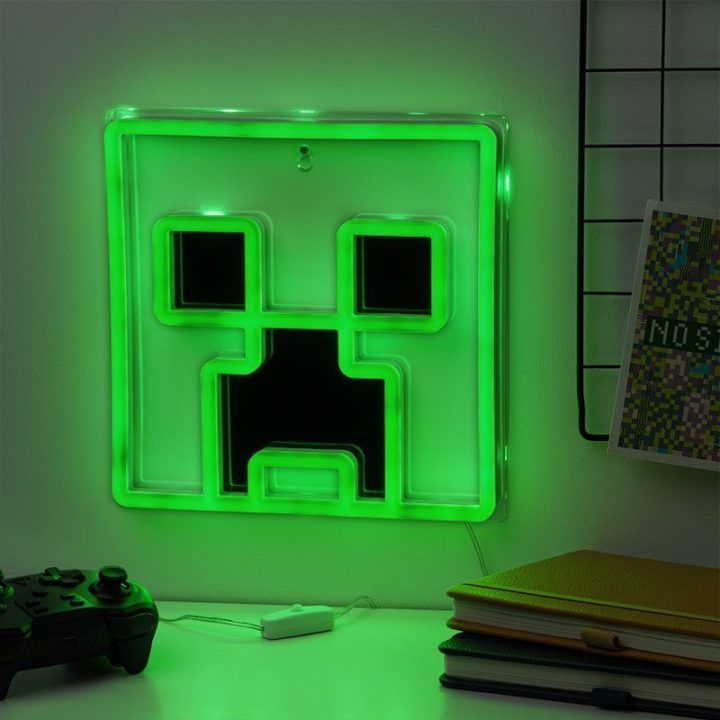 Paladone Minecraft Creeper prie sienos tvirtinamas LED neoninis šviestuvas, 25 cm