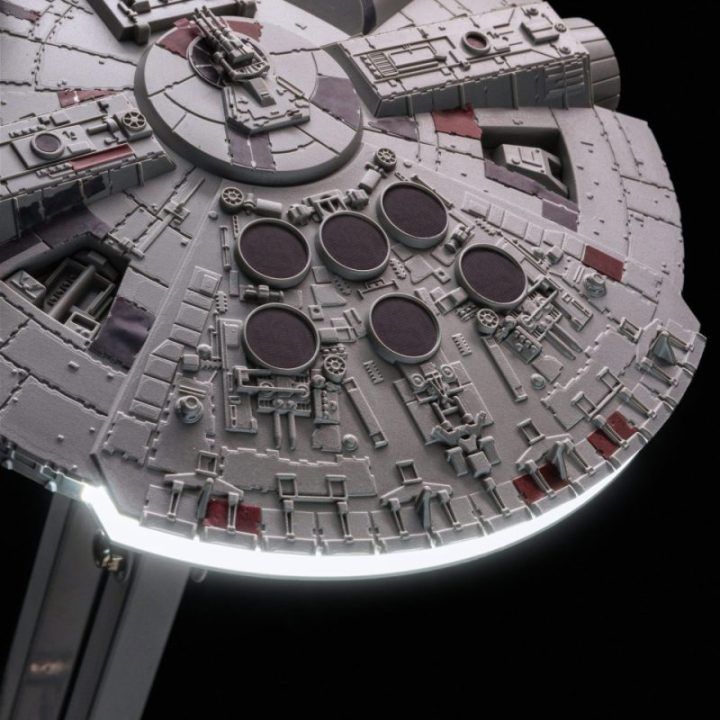 Paladone Star Wars Millennium Falcon reguliuojamas stalo šviestuvas, USB