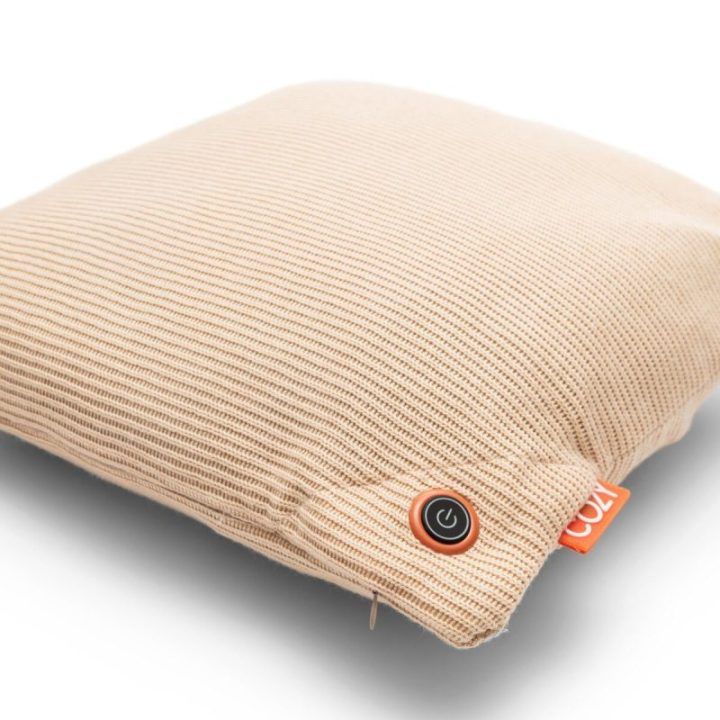 Bodi-Tek COZY Una pagalvėlė su mezginiu ir 10000 mAh išorine baterija, smėlio