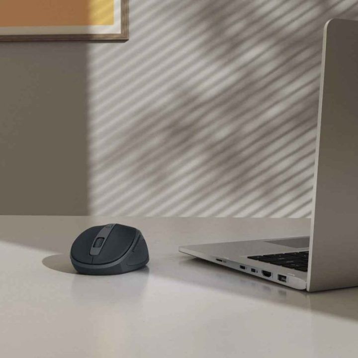 Hama WM-400 belaidė ergonominė pelė, juoda
