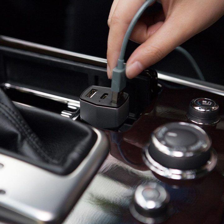Nillkin Celerity automobilinis įkroviklis 32 W, sidabro spalvos