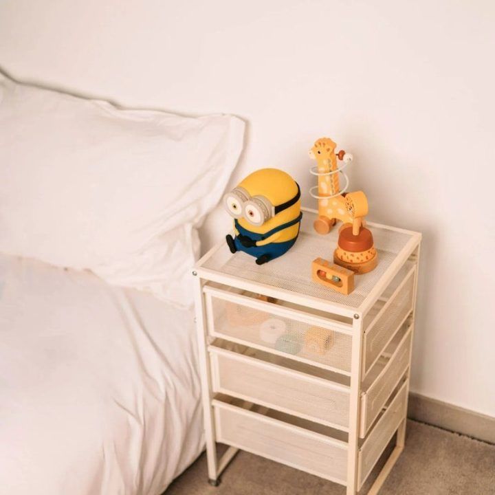 Minions Bob silikoninė LED naktinė lemputė vaikams, 15 cm