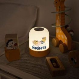 Minions belaidė LED naktinė lempa su USB-C