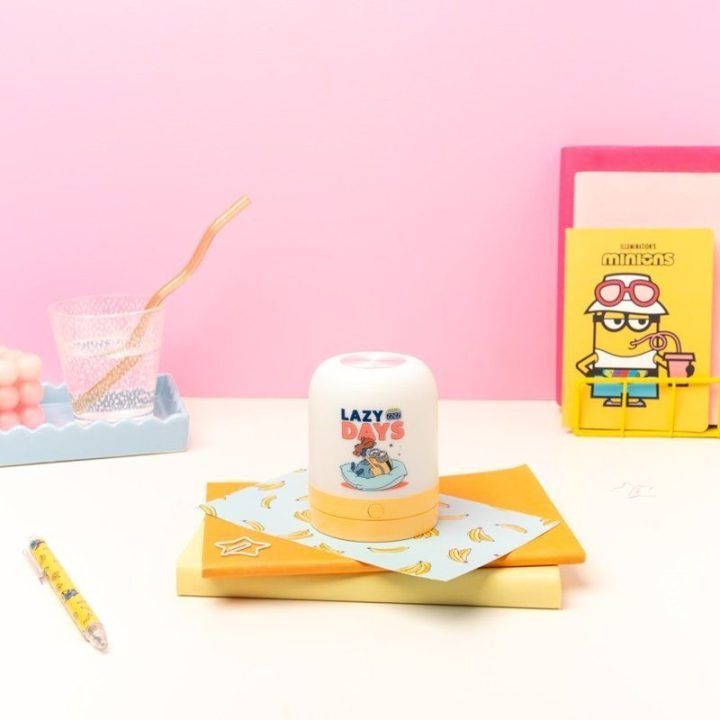 Minions belaidė LED naktinė lempa su USB-C